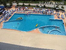 [P03] piscina din fata hotelului » foto by tudor
 - 
<span class="allrVoted glyphicon glyphicon-heart hidden" id="av1435"></span>
<a class="m-l-10 hidden" id="sv1435" onclick="voting_Foto_DelVot(,1435,649)" role="button">șterge vot <span class="glyphicon glyphicon-remove"></span></a>
<a id="v91435" class=" c-red"  onclick="voting_Foto_SetVot(1435)" role="button"><span class="glyphicon glyphicon-heart-empty"></span> <b>LIKE</b> = Votează poza</a> <img class="hidden"  id="f1435W9" src="/imagini/loader.gif" border="0" /><span class="AjErrMes hidden" id="e1435ErM"></span>