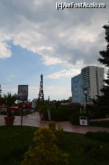 [P19] Nisipurile de Aur, Cazinoul și parcul din zona bazarului » foto by unq
 - 
<span class="allrVoted glyphicon glyphicon-heart hidden" id="av497116"></span>
<a class="m-l-10 hidden" id="sv497116" onclick="voting_Foto_DelVot(,497116,650)" role="button">șterge vot <span class="glyphicon glyphicon-remove"></span></a>
<a id="v9497116" class=" c-red"  onclick="voting_Foto_SetVot(497116)" role="button"><span class="glyphicon glyphicon-heart-empty"></span> <b>LIKE</b> = Votează poza</a> <img class="hidden"  id="f497116W9" src="/imagini/loader.gif" border="0" /><span class="AjErrMes hidden" id="e497116ErM"></span>