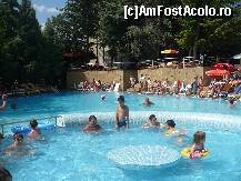 [P02] la piscina » foto by Denis70
 - 
<span class="allrVoted glyphicon glyphicon-heart hidden" id="av490747"></span>
<a class="m-l-10 hidden" id="sv490747" onclick="voting_Foto_DelVot(,490747,650)" role="button">șterge vot <span class="glyphicon glyphicon-remove"></span></a>
<a id="v9490747" class=" c-red"  onclick="voting_Foto_SetVot(490747)" role="button"><span class="glyphicon glyphicon-heart-empty"></span> <b>LIKE</b> = Votează poza</a> <img class="hidden"  id="f490747W9" src="/imagini/loader.gif" border="0" /><span class="AjErrMes hidden" id="e490747ErM"></span>