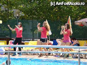 [P01] Animatie la piscina » foto by JonyIasi
 - 
<span class="allrVoted glyphicon glyphicon-heart hidden" id="av462997"></span>
<a class="m-l-10 hidden" id="sv462997" onclick="voting_Foto_DelVot(,462997,662)" role="button">șterge vot <span class="glyphicon glyphicon-remove"></span></a>
<a id="v9462997" class=" c-red"  onclick="voting_Foto_SetVot(462997)" role="button"><span class="glyphicon glyphicon-heart-empty"></span> <b>LIKE</b> = Votează poza</a> <img class="hidden"  id="f462997W9" src="/imagini/loader.gif" border="0" /><span class="AjErrMes hidden" id="e462997ErM"></span>