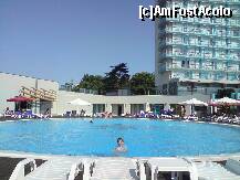 [P02] PISCINA MARE » foto by serban
 - 
<span class="allrVoted glyphicon glyphicon-heart hidden" id="av238224"></span>
<a class="m-l-10 hidden" id="sv238224" onclick="voting_Foto_DelVot(,238224,731)" role="button">șterge vot <span class="glyphicon glyphicon-remove"></span></a>
<a id="v9238224" class=" c-red"  onclick="voting_Foto_SetVot(238224)" role="button"><span class="glyphicon glyphicon-heart-empty"></span> <b>LIKE</b> = Votează poza</a> <img class="hidden"  id="f238224W9" src="/imagini/loader.gif" border="0" /><span class="AjErrMes hidden" id="e238224ErM"></span>