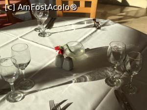 [P30] Hotel Europa - Nici aici nu m-am putut abtine, nu e normal ca apa sa fie atat de tulbure si florile asa de ofilite si nu era doar o scapare, asa erau toate » foto by mishu
 - 
<span class="allrVoted glyphicon glyphicon-heart hidden" id="av867345"></span>
<a class="m-l-10 hidden" id="sv867345" onclick="voting_Foto_DelVot(,867345,731)" role="button">șterge vot <span class="glyphicon glyphicon-remove"></span></a>
<a id="v9867345" class=" c-red"  onclick="voting_Foto_SetVot(867345)" role="button"><span class="glyphicon glyphicon-heart-empty"></span> <b>LIKE</b> = Votează poza</a> <img class="hidden"  id="f867345W9" src="/imagini/loader.gif" border="0" /><span class="AjErrMes hidden" id="e867345ErM"></span>