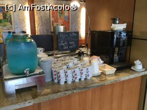 [P32] Hotel Europa - Apa si cafea cat cuprinde » foto by mishu
 - 
<span class="allrVoted glyphicon glyphicon-heart hidden" id="av867347"></span>
<a class="m-l-10 hidden" id="sv867347" onclick="voting_Foto_DelVot(,867347,731)" role="button">șterge vot <span class="glyphicon glyphicon-remove"></span></a>
<a id="v9867347" class=" c-red"  onclick="voting_Foto_SetVot(867347)" role="button"><span class="glyphicon glyphicon-heart-empty"></span> <b>LIKE</b> = Votează poza</a> <img class="hidden"  id="f867347W9" src="/imagini/loader.gif" border="0" /><span class="AjErrMes hidden" id="e867347ErM"></span>