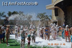 [P25] Foam party » foto by giaserbu
 - 
<span class="allrVoted glyphicon glyphicon-heart hidden" id="av728532"></span>
<a class="m-l-10 hidden" id="sv728532" onclick="voting_Foto_DelVot(,728532,74)" role="button">șterge vot <span class="glyphicon glyphicon-remove"></span></a>
<a id="v9728532" class=" c-red"  onclick="voting_Foto_SetVot(728532)" role="button"><span class="glyphicon glyphicon-heart-empty"></span> <b>LIKE</b> = Votează poza</a> <img class="hidden"  id="f728532W9" src="/imagini/loader.gif" border="0" /><span class="AjErrMes hidden" id="e728532ErM"></span>