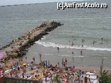 [P02] plaja din dreptul hotelului: ingusta si aglomerata » foto by Geo Sarbu*
 - 
<span class="allrVoted glyphicon glyphicon-heart hidden" id="av405607"></span>
<a class="m-l-10 hidden" id="sv405607" onclick="voting_Foto_DelVot(,405607,742)" role="button">șterge vot <span class="glyphicon glyphicon-remove"></span></a>
<a id="v9405607" class=" c-red"  onclick="voting_Foto_SetVot(405607)" role="button"><span class="glyphicon glyphicon-heart-empty"></span> <b>LIKE</b> = Votează poza</a> <img class="hidden"  id="f405607W9" src="/imagini/loader.gif" border="0" /><span class="AjErrMes hidden" id="e405607ErM"></span>