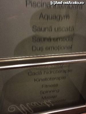 [P26] Din lift prin peretele transparent se citesc ofertele de la iaki spa » foto by Dan&Ema
 - 
<span class="allrVoted glyphicon glyphicon-heart hidden" id="av700019"></span>
<a class="m-l-10 hidden" id="sv700019" onclick="voting_Foto_DelVot(,700019,768)" role="button">șterge vot <span class="glyphicon glyphicon-remove"></span></a>
<a id="v9700019" class=" c-red"  onclick="voting_Foto_SetVot(700019)" role="button"><span class="glyphicon glyphicon-heart-empty"></span> <b>LIKE</b> = Votează poza</a> <img class="hidden"  id="f700019W9" src="/imagini/loader.gif" border="0" /><span class="AjErrMes hidden" id="e700019ErM"></span>