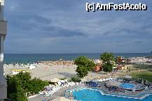 [P13] Privelistea de pe balcon. Piscina penru adulti si cea pentru copii. » foto by MCM
 - 
<span class="allrVoted glyphicon glyphicon-heart hidden" id="av333891"></span>
<a class="m-l-10 hidden" id="sv333891" onclick="voting_Foto_DelVot(,333891,775)" role="button">șterge vot <span class="glyphicon glyphicon-remove"></span></a>
<a id="v9333891" class=" c-red"  onclick="voting_Foto_SetVot(333891)" role="button"><span class="glyphicon glyphicon-heart-empty"></span> <b>LIKE</b> = Votează poza</a> <img class="hidden"  id="f333891W9" src="/imagini/loader.gif" border="0" /><span class="AjErrMes hidden" id="e333891ErM"></span>