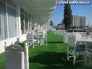 [P10] terasa de la Riviera in timpul micului dejun!!!  » foto by christian
 - 
<span class="allrVoted glyphicon glyphicon-heart hidden" id="av622434"></span>
<a class="m-l-10 hidden" id="sv622434" onclick="voting_Foto_DelVot(,622434,786)" role="button">șterge vot <span class="glyphicon glyphicon-remove"></span></a>
<a id="v9622434" class=" c-red"  onclick="voting_Foto_SetVot(622434)" role="button"><span class="glyphicon glyphicon-heart-empty"></span> <b>LIKE</b> = Votează poza</a> <img class="hidden"  id="f622434W9" src="/imagini/loader.gif" border="0" /><span class="AjErrMes hidden" id="e622434ErM"></span>