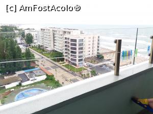 [P01] Vedere spre dreapta din balcon.  » foto by Lucnea
 - 
<span class="allrVoted glyphicon glyphicon-heart hidden" id="av874775"></span>
<a class="m-l-10 hidden" id="sv874775" onclick="voting_Foto_DelVot(,874775,786)" role="button">șterge vot <span class="glyphicon glyphicon-remove"></span></a>
<a id="v9874775" class=" c-red"  onclick="voting_Foto_SetVot(874775)" role="button"><span class="glyphicon glyphicon-heart-empty"></span> <b>LIKE</b> = Votează poza</a> <img class="hidden"  id="f874775W9" src="/imagini/loader.gif" border="0" /><span class="AjErrMes hidden" id="e874775ErM"></span>