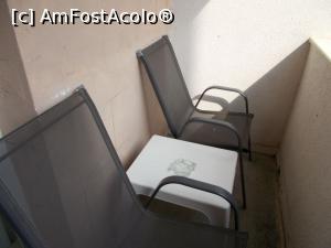 [P21] Pe balcon. Scrumiera am adus-o eu din cameră » foto by Zoazore
 - 
<span class="allrVoted glyphicon glyphicon-heart hidden" id="av1387589"></span>
<a class="m-l-10 hidden" id="sv1387589" onclick="voting_Foto_DelVot(,1387589,793)" role="button">șterge vot <span class="glyphicon glyphicon-remove"></span></a>
<a id="v91387589" class=" c-red"  onclick="voting_Foto_SetVot(1387589)" role="button"><span class="glyphicon glyphicon-heart-empty"></span> <b>LIKE</b> = Votează poza</a> <img class="hidden"  id="f1387589W9" src="/imagini/loader.gif" border="0" /><span class="AjErrMes hidden" id="e1387589ErM"></span>