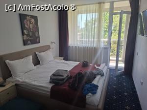 [P07] Camera din hol » foto by Teodor17
 - 
<span class="allrVoted glyphicon glyphicon-heart hidden" id="av1531777"></span>
<a class="m-l-10 hidden" id="sv1531777" onclick="voting_Foto_DelVot(,1531777,820)" role="button">șterge vot <span class="glyphicon glyphicon-remove"></span></a>
<a id="v91531777" class=" c-red"  onclick="voting_Foto_SetVot(1531777)" role="button"><span class="glyphicon glyphicon-heart-empty"></span> <b>LIKE</b> = Votează poza</a> <img class="hidden"  id="f1531777W9" src="/imagini/loader.gif" border="0" /><span class="AjErrMes hidden" id="e1531777ErM"></span>