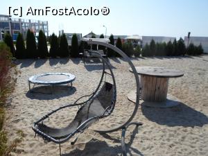 [P09] Zona neamenajata din stanga piscinelor, cu gunoaie abandonate acolo.  » foto by raluca1983
 - 
<span class="allrVoted glyphicon glyphicon-heart hidden" id="av1001447"></span>
<a class="m-l-10 hidden" id="sv1001447" onclick="voting_Foto_DelVot(,1001447,837)" role="button">șterge vot <span class="glyphicon glyphicon-remove"></span></a>
<a id="v91001447" class=" c-red"  onclick="voting_Foto_SetVot(1001447)" role="button"><span class="glyphicon glyphicon-heart-empty"></span> <b>LIKE</b> = Votează poza</a> <img class="hidden"  id="f1001447W9" src="/imagini/loader.gif" border="0" /><span class="AjErrMes hidden" id="e1001447ErM"></span>