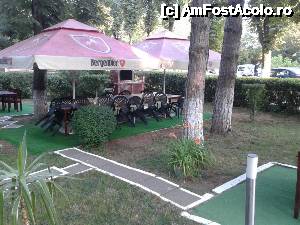 [P02] Hotel Sanda Venus - Iulie 2015. În grădina hotelului.  » foto by bogumil
 - 
<span class="allrVoted glyphicon glyphicon-heart hidden" id="av636985"></span>
<a class="m-l-10 hidden" id="sv636985" onclick="voting_Foto_DelVot(,636985,845)" role="button">șterge vot <span class="glyphicon glyphicon-remove"></span></a>
<a id="v9636985" class=" c-red"  onclick="voting_Foto_SetVot(636985)" role="button"><span class="glyphicon glyphicon-heart-empty"></span> <b>LIKE</b> = Votează poza</a> <img class="hidden"  id="f636985W9" src="/imagini/loader.gif" border="0" /><span class="AjErrMes hidden" id="e636985ErM"></span>