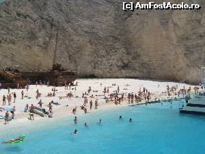 P21 [JUN-2012] Navagio si epava piratilor