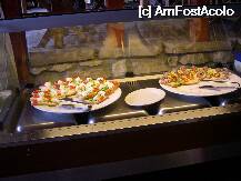 [P06] gustari in afara celor 3 mese principale » foto by me_bocco
 - 
<span class="allrVoted glyphicon glyphicon-heart hidden" id="av13774"></span>
<a class="m-l-10 hidden" id="sv13774" onclick="voting_Foto_DelVot(,13774,881)" role="button">șterge vot <span class="glyphicon glyphicon-remove"></span></a>
<a id="v913774" class=" c-red"  onclick="voting_Foto_SetVot(13774)" role="button"><span class="glyphicon glyphicon-heart-empty"></span> <b>LIKE</b> = Votează poza</a> <img class="hidden"  id="f13774W9" src="/imagini/loader.gif" border="0" /><span class="AjErrMes hidden" id="e13774ErM"></span>