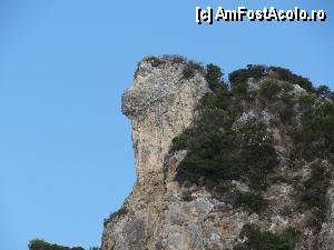 [P06] Capul de maimuta. Corfiotii se mandresc cu el, ca si americanii si ei au capetele presedintilor sculptate in stanca.  » foto by alex7905
 - 
<span class="allrVoted glyphicon glyphicon-heart hidden" id="av353638"></span>
<a class="m-l-10 hidden" id="sv353638" onclick="voting_Foto_DelVot(,353638,929)" role="button">șterge vot <span class="glyphicon glyphicon-remove"></span></a>
<a id="v9353638" class=" c-red"  onclick="voting_Foto_SetVot(353638)" role="button"><span class="glyphicon glyphicon-heart-empty"></span> <b>LIKE</b> = Votează poza</a> <img class="hidden"  id="f353638W9" src="/imagini/loader.gif" border="0" /><span class="AjErrMes hidden" id="e353638ErM"></span>