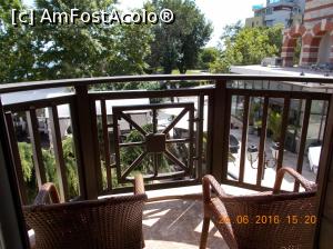 [P18] O parte din balcon.  » foto by elviramvio
 - 
<span class="allrVoted glyphicon glyphicon-heart hidden" id="av753080"></span>
<a class="m-l-10 hidden" id="sv753080" onclick="voting_Foto_DelVot(,753080,936)" role="button">șterge vot <span class="glyphicon glyphicon-remove"></span></a>
<a id="v9753080" class=" c-red"  onclick="voting_Foto_SetVot(753080)" role="button"><span class="glyphicon glyphicon-heart-empty"></span> <b>LIKE</b> = Votează poza</a> <img class="hidden"  id="f753080W9" src="/imagini/loader.gif" border="0" /><span class="AjErrMes hidden" id="e753080ErM"></span>