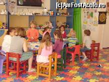 [P25] la mini club...animatorii au stiut sa-i tina ocupati pe cei mici. » foto by geni
 - 
<span class="allrVoted glyphicon glyphicon-heart hidden" id="av99249"></span>
<a class="m-l-10 hidden" id="sv99249" onclick="voting_Foto_DelVot(,99249,947)" role="button">șterge vot <span class="glyphicon glyphicon-remove"></span></a>
<a id="v999249" class=" c-red"  onclick="voting_Foto_SetVot(99249)" role="button"><span class="glyphicon glyphicon-heart-empty"></span> <b>LIKE</b> = Votează poza</a> <img class="hidden"  id="f99249W9" src="/imagini/loader.gif" border="0" /><span class="AjErrMes hidden" id="e99249ErM"></span>