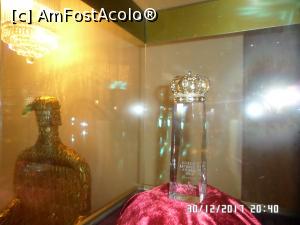[P15] Trofeul Coroana de Aur pentru Luxury Lifestyle Awards 2016 » foto by Alina53
 - 
<span class="allrVoted glyphicon glyphicon-heart hidden" id="av938475"></span>
<a class="m-l-10 hidden" id="sv938475" onclick="voting_Foto_DelVot(,938475,96)" role="button">șterge vot <span class="glyphicon glyphicon-remove"></span></a>
<a id="v9938475" class=" c-red"  onclick="voting_Foto_SetVot(938475)" role="button"><span class="glyphicon glyphicon-heart-empty"></span> <b>LIKE</b> = Votează poza</a> <img class="hidden"  id="f938475W9" src="/imagini/loader.gif" border="0" /><span class="AjErrMes hidden" id="e938475ErM"></span>