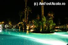 [P08] piscina, seara.... » foto by seidana
 - 
<span class="allrVoted glyphicon glyphicon-heart hidden" id="av11143"></span>
<a class="m-l-10 hidden" id="sv11143" onclick="voting_Foto_DelVot(,11143,97)" role="button">șterge vot <span class="glyphicon glyphicon-remove"></span></a>
<a id="v911143" class=" c-red"  onclick="voting_Foto_SetVot(11143)" role="button"><span class="glyphicon glyphicon-heart-empty"></span> <b>LIKE</b> = Votează poza</a> <img class="hidden"  id="f11143W9" src="/imagini/loader.gif" border="0" /><span class="AjErrMes hidden" id="e11143ErM"></span>