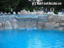 [P09] piscina sector K » foto by adrian/
 - 
<span class="allrVoted glyphicon glyphicon-heart hidden" id="av11829"></span>
<a class="m-l-10 hidden" id="sv11829" onclick="voting_Foto_DelVot(,11829,978)" role="button">șterge vot <span class="glyphicon glyphicon-remove"></span></a>
<a id="v911829" class=" c-red"  onclick="voting_Foto_SetVot(11829)" role="button"><span class="glyphicon glyphicon-heart-empty"></span> <b>LIKE</b> = Votează poza</a> <img class="hidden"  id="f11829W9" src="/imagini/loader.gif" border="0" /><span class="AjErrMes hidden" id="e11829ErM"></span>