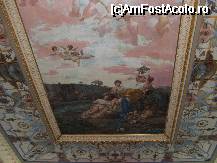 [P04] pictura aflata pe tavanul de la intrarea in Achillio » foto by danoradea
 - 
<span class="allrVoted glyphicon glyphicon-heart hidden" id="av26294"></span>
<a class="m-l-10 hidden" id="sv26294" onclick="voting_Foto_DelVot(,26294,993)" role="button">șterge vot <span class="glyphicon glyphicon-remove"></span></a>
<a id="v926294" class=" c-red"  onclick="voting_Foto_SetVot(26294)" role="button"><span class="glyphicon glyphicon-heart-empty"></span> <b>LIKE</b> = Votează poza</a> <img class="hidden"  id="f26294W9" src="/imagini/loader.gif" border="0" /><span class="AjErrMes hidden" id="e26294ErM"></span>