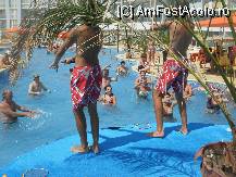 [P06] animatie la piscina » foto by lupugrgt
 - 
<span class="allrVoted glyphicon glyphicon-heart hidden" id="av103935"></span>
<a class="m-l-10 hidden" id="sv103935" onclick="voting_Foto_DelVot(,103935,994)" role="button">șterge vot <span class="glyphicon glyphicon-remove"></span></a>
<a id="v9103935" class=" c-red"  onclick="voting_Foto_SetVot(103935)" role="button"><span class="glyphicon glyphicon-heart-empty"></span> <b>LIKE</b> = Votează poza</a> <img class="hidden"  id="f103935W9" src="/imagini/loader.gif" border="0" /><span class="AjErrMes hidden" id="e103935ErM"></span>