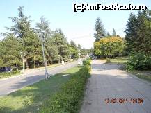 [P32] Drumul spre staţia autobuzului 409 » foto by cipi45*
 - 
<span class="allrVoted glyphicon glyphicon-heart hidden" id="av246198"></span>
<a class="m-l-10 hidden" id="sv246198" onclick="voting_Foto_DelVot(,246198,994)" role="button">șterge vot <span class="glyphicon glyphicon-remove"></span></a>
<a id="v9246198" class=" c-red"  onclick="voting_Foto_SetVot(246198)" role="button"><span class="glyphicon glyphicon-heart-empty"></span> <b>LIKE</b> = Votează poza</a> <img class="hidden"  id="f246198W9" src="/imagini/loader.gif" border="0" /><span class="AjErrMes hidden" id="e246198ErM"></span>
