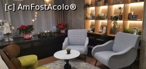 [P08] Lounge generos, Rina Sinaia. » foto by Aurici
 - 
<span class="allrVoted glyphicon glyphicon-heart hidden" id="av1216890"></span>
<a class="m-l-10 hidden" id="sv1216890" onclick="voting_Foto_DelVot(,1216890,1004)" role="button">șterge vot <span class="glyphicon glyphicon-remove"></span></a>
<a id="v91216890" class=" c-red"  onclick="voting_Foto_SetVot(1216890)" role="button"><span class="glyphicon glyphicon-heart-empty"></span> <b>LIKE</b> = Votează poza</a> <img class="hidden"  id="f1216890W9" src="/imagini/loader.gif" border="0" /><span class="AjErrMes hidden" id="e1216890ErM"></span>