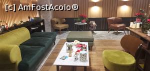 [P09] Lounge generos, Rina Sinaia. » foto by Aurici
 - 
<span class="allrVoted glyphicon glyphicon-heart hidden" id="av1216891"></span>
<a class="m-l-10 hidden" id="sv1216891" onclick="voting_Foto_DelVot(,1216891,1004)" role="button">șterge vot <span class="glyphicon glyphicon-remove"></span></a>
<a id="v91216891" class=" c-red"  onclick="voting_Foto_SetVot(1216891)" role="button"><span class="glyphicon glyphicon-heart-empty"></span> <b>LIKE</b> = Votează poza</a> <img class="hidden"  id="f1216891W9" src="/imagini/loader.gif" border="0" /><span class="AjErrMes hidden" id="e1216891ErM"></span>