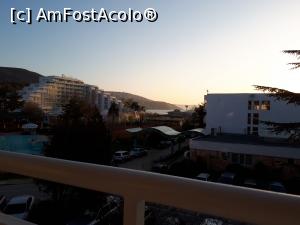 [P07] Vedere din balcon » foto by cosminap
 - 
<span class="allrVoted glyphicon glyphicon-heart hidden" id="av958230"></span>
<a class="m-l-10 hidden" id="sv958230" onclick="voting_Foto_DelVot(,958230,1042)" role="button">șterge vot <span class="glyphicon glyphicon-remove"></span></a>
<a id="v9958230" class=" c-red"  onclick="voting_Foto_SetVot(958230)" role="button"><span class="glyphicon glyphicon-heart-empty"></span> <b>LIKE</b> = Votează poza</a> <img class="hidden"  id="f958230W9" src="/imagini/loader.gif" border="0" /><span class="AjErrMes hidden" id="e958230ErM"></span>
