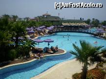 [P02] vedere din camera catre piscina » foto by laur&co
 - 
<span class="allrVoted glyphicon glyphicon-heart hidden" id="av217505"></span>
<a class="m-l-10 hidden" id="sv217505" onclick="voting_Foto_DelVot(,217505,1057)" role="button">șterge vot <span class="glyphicon glyphicon-remove"></span></a>
<a id="v9217505" class=" c-red"  onclick="voting_Foto_SetVot(217505)" role="button"><span class="glyphicon glyphicon-heart-empty"></span> <b>LIKE</b> = Votează poza</a> <img class="hidden"  id="f217505W9" src="/imagini/loader.gif" border="0" /><span class="AjErrMes hidden" id="e217505ErM"></span>