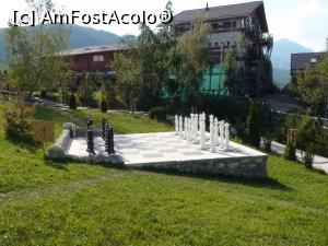[P10] daca vrei sa joci sah... in fundal restaurantul 2011 » foto by jimmybitza*
 - 
<span class="allrVoted glyphicon glyphicon-heart hidden" id="av840890"></span>
<a class="m-l-10 hidden" id="sv840890" onclick="voting_Foto_DelVot(,840890,1079)" role="button">șterge vot <span class="glyphicon glyphicon-remove"></span></a>
<a id="v9840890" class=" c-red"  onclick="voting_Foto_SetVot(840890)" role="button"><span class="glyphicon glyphicon-heart-empty"></span> <b>LIKE</b> = Votează poza</a> <img class="hidden"  id="f840890W9" src="/imagini/loader.gif" border="0" /><span class="AjErrMes hidden" id="e840890ErM"></span>