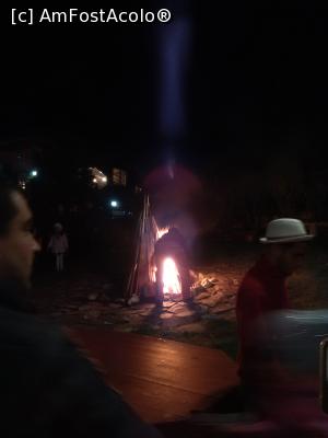 [P15] Foc de tabara, rectal muzica folk si vin fiert sau ceai fierbinte » foto by dianamea
 - 
<span class="allrVoted glyphicon glyphicon-heart hidden" id="av799491"></span>
<a class="m-l-10 hidden" id="sv799491" onclick="voting_Foto_DelVot(,799491,1079)" role="button">șterge vot <span class="glyphicon glyphicon-remove"></span></a>
<a id="v9799491" class=" c-red"  onclick="voting_Foto_SetVot(799491)" role="button"><span class="glyphicon glyphicon-heart-empty"></span> <b>LIKE</b> = Votează poza</a> <img class="hidden"  id="f799491W9" src="/imagini/loader.gif" border="0" /><span class="AjErrMes hidden" id="e799491ErM"></span>