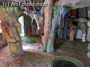 [P20] Casa Vrajitoarei » foto by benea
 - 
<span class="allrVoted glyphicon glyphicon-heart hidden" id="av1254609"></span>
<a class="m-l-10 hidden" id="sv1254609" onclick="voting_Foto_DelVot(,1254609,1079)" role="button">șterge vot <span class="glyphicon glyphicon-remove"></span></a>
<a id="v91254609" class=" c-red"  onclick="voting_Foto_SetVot(1254609)" role="button"><span class="glyphicon glyphicon-heart-empty"></span> <b>LIKE</b> = Votează poza</a> <img class="hidden"  id="f1254609W9" src="/imagini/loader.gif" border="0" /><span class="AjErrMes hidden" id="e1254609ErM"></span>