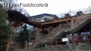 [P11] Terasa exterioara a restaurantului.  » foto by mirelutza
 - 
<span class="allrVoted glyphicon glyphicon-heart hidden" id="av936076"></span>
<a class="m-l-10 hidden" id="sv936076" onclick="voting_Foto_DelVot(,936076,1079)" role="button">șterge vot <span class="glyphicon glyphicon-remove"></span></a>
<a id="v9936076" class=" c-red"  onclick="voting_Foto_SetVot(936076)" role="button"><span class="glyphicon glyphicon-heart-empty"></span> <b>LIKE</b> = Votează poza</a> <img class="hidden"  id="f936076W9" src="/imagini/loader.gif" border="0" /><span class="AjErrMes hidden" id="e936076ErM"></span>