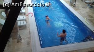 [P14] Piscina acoperita și încălzită.  » foto by mirelutza
 - 
<span class="allrVoted glyphicon glyphicon-heart hidden" id="av936079"></span>
<a class="m-l-10 hidden" id="sv936079" onclick="voting_Foto_DelVot(,936079,1079)" role="button">șterge vot <span class="glyphicon glyphicon-remove"></span></a>
<a id="v9936079" class=" c-red"  onclick="voting_Foto_SetVot(936079)" role="button"><span class="glyphicon glyphicon-heart-empty"></span> <b>LIKE</b> = Votează poza</a> <img class="hidden"  id="f936079W9" src="/imagini/loader.gif" border="0" /><span class="AjErrMes hidden" id="e936079ErM"></span>