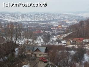 [P06] Peisaj din camera dubla superioara Club Vila Bran - Februarie 2017 » foto by CDR
 - 
<span class="allrVoted glyphicon glyphicon-heart hidden" id="av834564"></span>
<a class="m-l-10 hidden" id="sv834564" onclick="voting_Foto_DelVot(,834564,1079)" role="button">șterge vot <span class="glyphicon glyphicon-remove"></span></a>
<a id="v9834564" class=" c-red"  onclick="voting_Foto_SetVot(834564)" role="button"><span class="glyphicon glyphicon-heart-empty"></span> <b>LIKE</b> = Votează poza</a> <img class="hidden"  id="f834564W9" src="/imagini/loader.gif" border="0" /><span class="AjErrMes hidden" id="e834564ErM"></span>