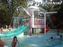 [P04] tot piscina copiilor, din alt unghi » foto by tm67bru
 - 
<span class="allrVoted glyphicon glyphicon-heart hidden" id="av3838"></span>
<a class="m-l-10 hidden" id="sv3838" onclick="voting_Foto_DelVot(,3838,1084)" role="button">șterge vot <span class="glyphicon glyphicon-remove"></span></a>
<a id="v93838" class=" c-red"  onclick="voting_Foto_SetVot(3838)" role="button"><span class="glyphicon glyphicon-heart-empty"></span> <b>LIKE</b> = Votează poza</a> <img class="hidden"  id="f3838W9" src="/imagini/loader.gif" border="0" /><span class="AjErrMes hidden" id="e3838ErM"></span>