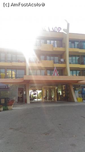 [P07] Hotelul » foto by flavius7676
 - 
<span class="allrVoted glyphicon glyphicon-heart hidden" id="av773936"></span>
<a class="m-l-10 hidden" id="sv773936" onclick="voting_Foto_DelVot(,773936,1091)" role="button">șterge vot <span class="glyphicon glyphicon-remove"></span></a>
<a id="v9773936" class=" c-red"  onclick="voting_Foto_SetVot(773936)" role="button"><span class="glyphicon glyphicon-heart-empty"></span> <b>LIKE</b> = Votează poza</a> <img class="hidden"  id="f773936W9" src="/imagini/loader.gif" border="0" /><span class="AjErrMes hidden" id="e773936ErM"></span>