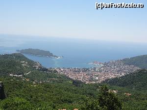 [P02] Budva văzută din vârfurile munţilor Lovćén şi Paštrovići, aflaţi în apropierea staţiunii » foto by Marian Preda
 - 
<span class="allrVoted glyphicon glyphicon-heart hidden" id="av585557"></span>
<a class="m-l-10 hidden" id="sv585557" onclick="voting_Foto_DelVot(,585557,1103)" role="button">șterge vot <span class="glyphicon glyphicon-remove"></span></a>
<a id="v9585557" class=" c-red"  onclick="voting_Foto_SetVot(585557)" role="button"><span class="glyphicon glyphicon-heart-empty"></span> <b>LIKE</b> = Votează poza</a> <img class="hidden"  id="f585557W9" src="/imagini/loader.gif" border="0" /><span class="AjErrMes hidden" id="e585557ErM"></span>