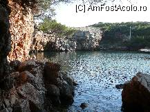 [P15] Un lac interior cu apa din mare, in mijlocul insulei, caruia noi i-am spus 'piscina' » foto by letalica*
 - 
<span class="allrVoted glyphicon glyphicon-heart hidden" id="av13516"></span>
<a class="m-l-10 hidden" id="sv13516" onclick="voting_Foto_DelVot(,13516,1103)" role="button">șterge vot <span class="glyphicon glyphicon-remove"></span></a>
<a id="v913516" class=" c-red"  onclick="voting_Foto_SetVot(13516)" role="button"><span class="glyphicon glyphicon-heart-empty"></span> <b>LIKE</b> = Votează poza</a> <img class="hidden"  id="f13516W9" src="/imagini/loader.gif" border="0" /><span class="AjErrMes hidden" id="e13516ErM"></span>