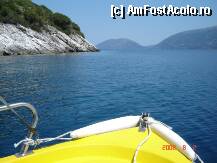 [P02] Boat trip » foto by teo_05t
 - 
<span class="allrVoted glyphicon glyphicon-heart hidden" id="av3390"></span>
<a class="m-l-10 hidden" id="sv3390" onclick="voting_Foto_DelVot(,3390,1121)" role="button">șterge vot <span class="glyphicon glyphicon-remove"></span></a>
<a id="v93390" class=" c-red"  onclick="voting_Foto_SetVot(3390)" role="button"><span class="glyphicon glyphicon-heart-empty"></span> <b>LIKE</b> = Votează poza</a> <img class="hidden"  id="f3390W9" src="/imagini/loader.gif" border="0" /><span class="AjErrMes hidden" id="e3390ErM"></span>