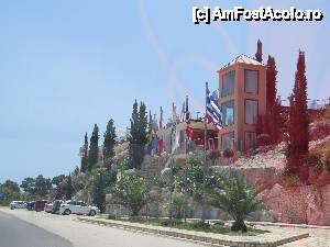 [P14] In Skala » foto by elena_iasi
 - 
<span class="allrVoted glyphicon glyphicon-heart hidden" id="av443862"></span>
<a class="m-l-10 hidden" id="sv443862" onclick="voting_Foto_DelVot(,443862,1121)" role="button">șterge vot <span class="glyphicon glyphicon-remove"></span></a>
<a id="v9443862" class=" c-red"  onclick="voting_Foto_SetVot(443862)" role="button"><span class="glyphicon glyphicon-heart-empty"></span> <b>LIKE</b> = Votează poza</a> <img class="hidden"  id="f443862W9" src="/imagini/loader.gif" border="0" /><span class="AjErrMes hidden" id="e443862ErM"></span>