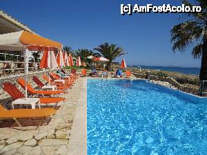 [P20] piscina de la Marina Bay » foto by elena_iasi
 - 
<span class="allrVoted glyphicon glyphicon-heart hidden" id="av443871"></span>
<a class="m-l-10 hidden" id="sv443871" onclick="voting_Foto_DelVot(,443871,1121)" role="button">șterge vot <span class="glyphicon glyphicon-remove"></span></a>
<a id="v9443871" class=" c-red"  onclick="voting_Foto_SetVot(443871)" role="button"><span class="glyphicon glyphicon-heart-empty"></span> <b>LIKE</b> = Votează poza</a> <img class="hidden"  id="f443871W9" src="/imagini/loader.gif" border="0" /><span class="AjErrMes hidden" id="e443871ErM"></span>