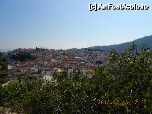 [P12] panorama orasul Skiathos » foto by lilianaooo
 - 
<span class="allrVoted glyphicon glyphicon-heart hidden" id="av443349"></span>
<a class="m-l-10 hidden" id="sv443349" onclick="voting_Foto_DelVot(,443349,1166)" role="button">șterge vot <span class="glyphicon glyphicon-remove"></span></a>
<a id="v9443349" class=" c-red"  onclick="voting_Foto_SetVot(443349)" role="button"><span class="glyphicon glyphicon-heart-empty"></span> <b>LIKE</b> = Votează poza</a> <img class="hidden"  id="f443349W9" src="/imagini/loader.gif" border="0" /><span class="AjErrMes hidden" id="e443349ErM"></span>