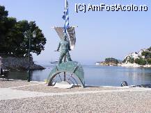 [P07] statuia din port » foto by marcela
 - 
<span class="allrVoted glyphicon glyphicon-heart hidden" id="av85584"></span>
<a class="m-l-10 hidden" id="sv85584" onclick="voting_Foto_DelVot(,85584,1166)" role="button">șterge vot <span class="glyphicon glyphicon-remove"></span></a>
<a id="v985584" class=" c-red"  onclick="voting_Foto_SetVot(85584)" role="button"><span class="glyphicon glyphicon-heart-empty"></span> <b>LIKE</b> = Votează poza</a> <img class="hidden"  id="f85584W9" src="/imagini/loader.gif" border="0" /><span class="AjErrMes hidden" id="e85584ErM"></span>