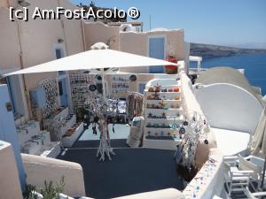 [P16] Poftiți la souveniruri... Oia » foto by maryka
 - 
<span class="allrVoted glyphicon glyphicon-heart hidden" id="av866236"></span>
<a class="m-l-10 hidden" id="sv866236" onclick="voting_Foto_DelVot(,866236,1177)" role="button">șterge vot <span class="glyphicon glyphicon-remove"></span></a>
<a id="v9866236" class=" c-red"  onclick="voting_Foto_SetVot(866236)" role="button"><span class="glyphicon glyphicon-heart-empty"></span> <b>LIKE</b> = Votează poza</a> <img class="hidden"  id="f866236W9" src="/imagini/loader.gif" border="0" /><span class="AjErrMes hidden" id="e866236ErM"></span>