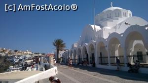 [P18] Catedrala Ortodoxă Mitropolitană din Fira » foto by maryka
 - 
<span class="allrVoted glyphicon glyphicon-heart hidden" id="av866238"></span>
<a class="m-l-10 hidden" id="sv866238" onclick="voting_Foto_DelVot(,866238,1177)" role="button">șterge vot <span class="glyphicon glyphicon-remove"></span></a>
<a id="v9866238" class=" c-red"  onclick="voting_Foto_SetVot(866238)" role="button"><span class="glyphicon glyphicon-heart-empty"></span> <b>LIKE</b> = Votează poza</a> <img class="hidden"  id="f866238W9" src="/imagini/loader.gif" border="0" /><span class="AjErrMes hidden" id="e866238ErM"></span>