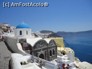 [P47] Oia, din loc în loc, câte un dom albastru.  » foto by maryka
 - 
<span class="allrVoted glyphicon glyphicon-heart hidden" id="av929009"></span>
<a class="m-l-10 hidden" id="sv929009" onclick="voting_Foto_DelVot(,929009,1177)" role="button">șterge vot <span class="glyphicon glyphicon-remove"></span></a>
<a id="v9929009" class=" c-red"  onclick="voting_Foto_SetVot(929009)" role="button"><span class="glyphicon glyphicon-heart-empty"></span> <b>LIKE</b> = Votează poza</a> <img class="hidden"  id="f929009W9" src="/imagini/loader.gif" border="0" /><span class="AjErrMes hidden" id="e929009ErM"></span>